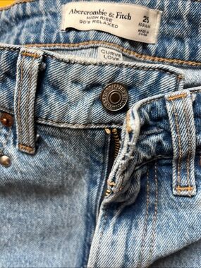 Abercrombie & Fitch Women’s Boot Cut Jeans — Light Blue Denim